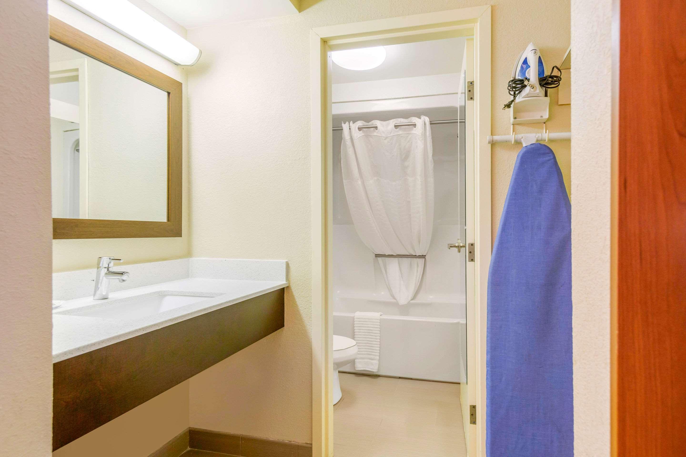 Quality Inn & Suites Olde Town Portsmouth Exteriér fotografie