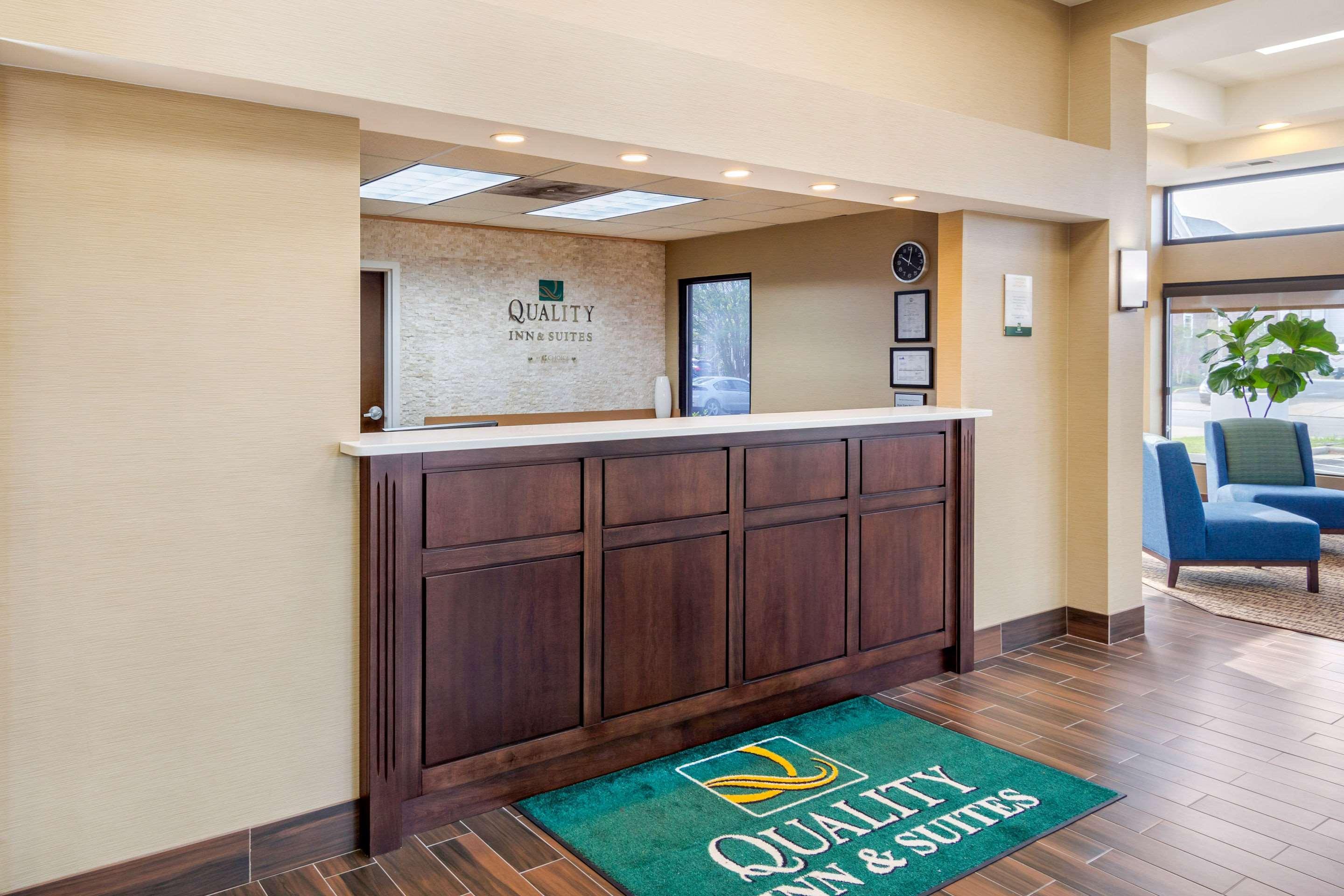 Quality Inn & Suites Olde Town Portsmouth Exteriér fotografie