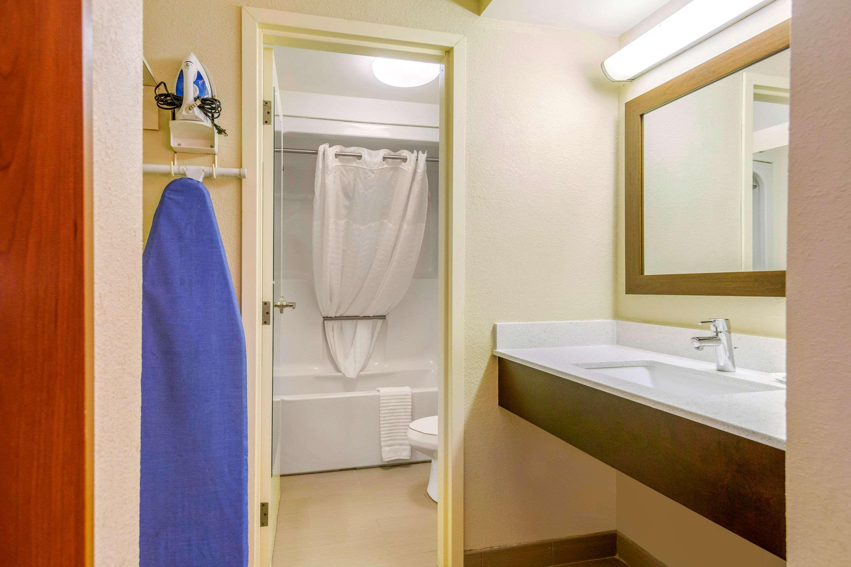 Quality Inn & Suites Olde Town Portsmouth Exteriér fotografie